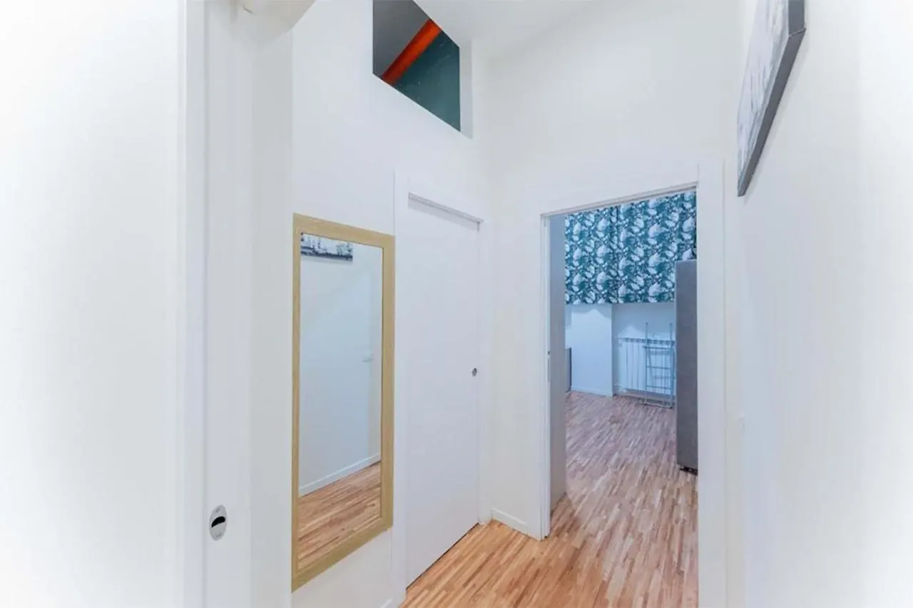 Apartment Comfy Appartment Near Metro M3 - Wifi Milan